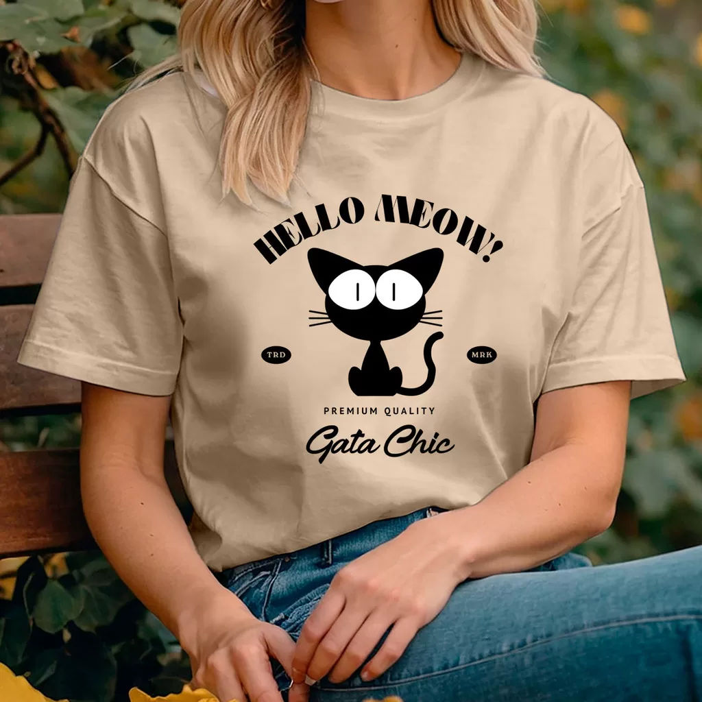Camiseta Feminina Gata Chic Hello Meow Gatinho Preto Amor por Animais Cat Mãe de Pat 100 % Algodão